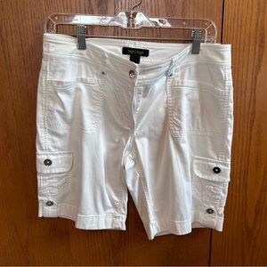 WHBM Bermuda shorts